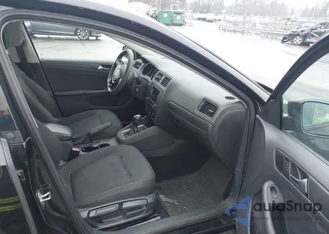 2016 Volkswagen Jetta 1.4T S z USA, uszkodzony, nr VIN 3VW267AJXGM272700